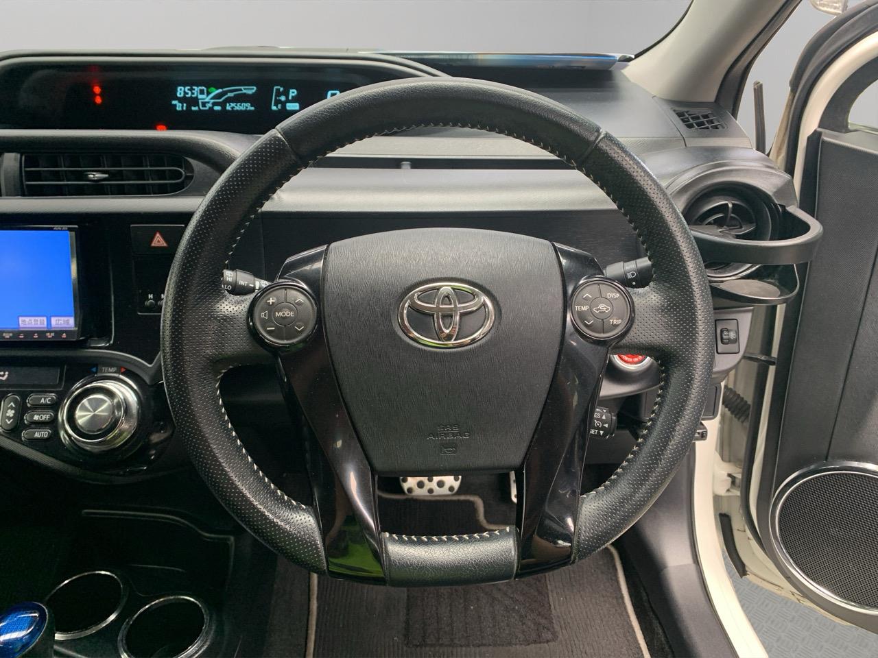 2014 Toyota Aqua Hybrid Gs Hatchback CRUISE CONTROL + HEATED SEATS + REVERSING CAMERA