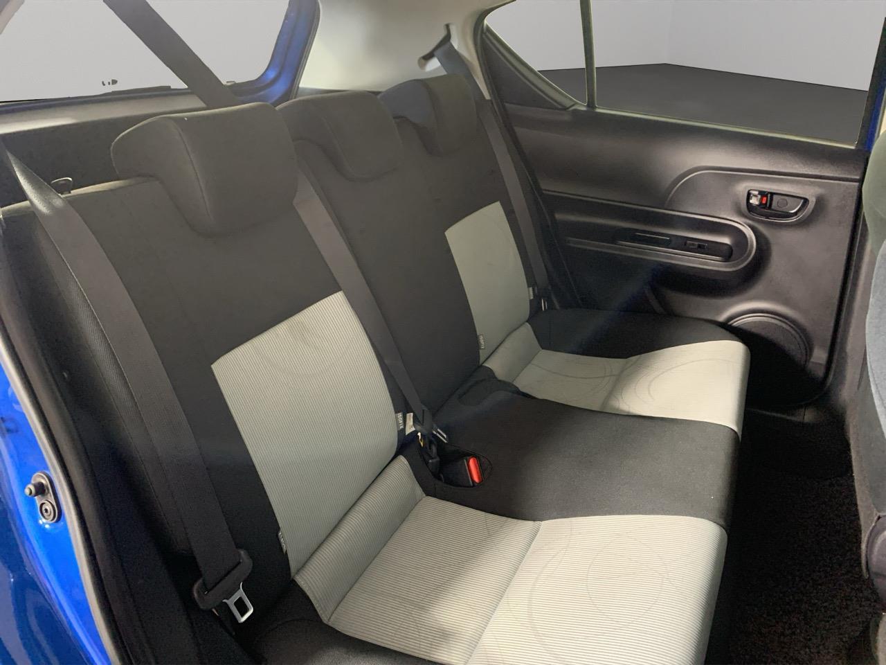 2014 Toyota Aqua S Hatchback REVERSING CAMERA + PUSH BUTTON START + AUTO LIGHTS