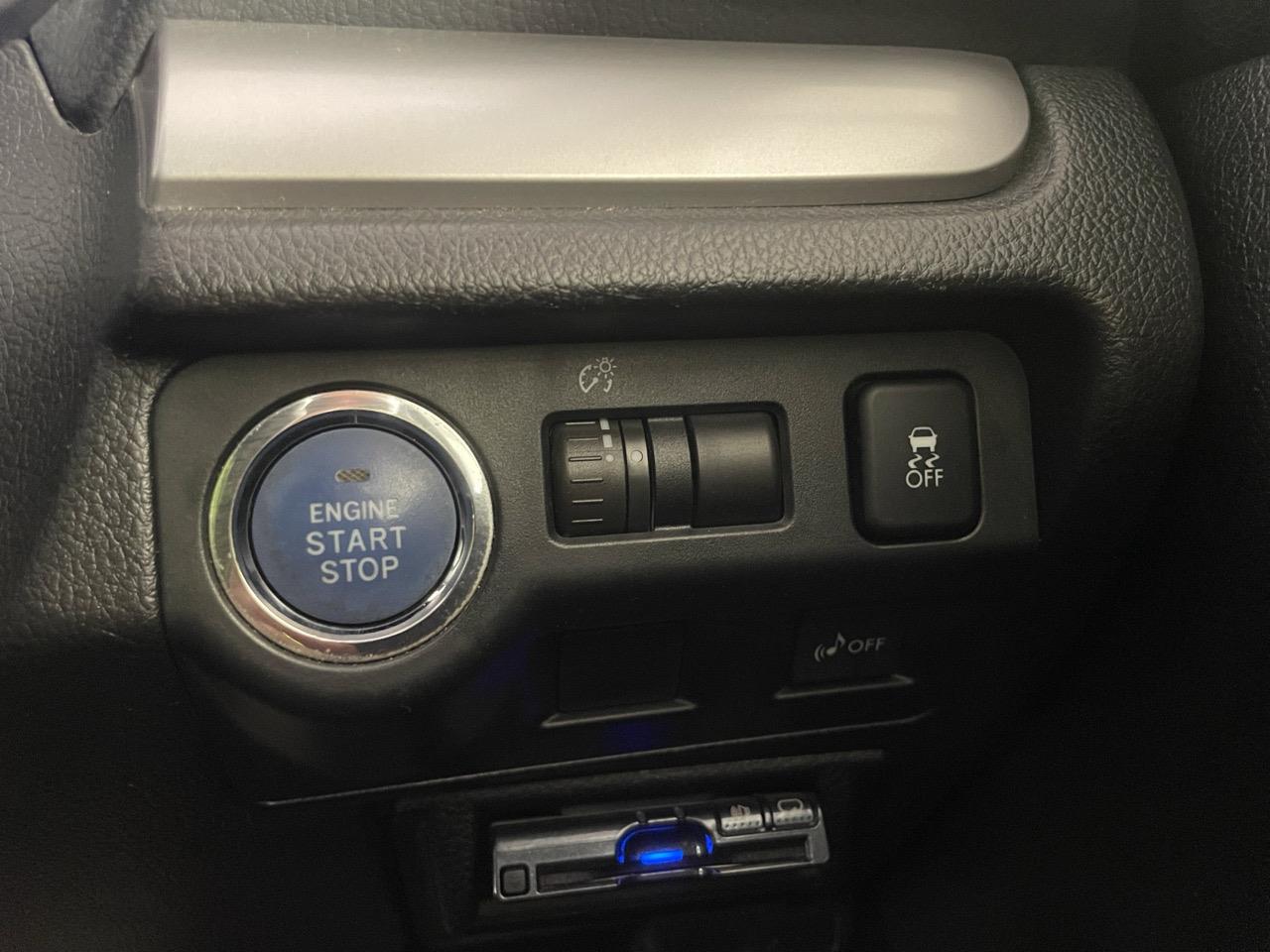 2014 Subaru XV HYBRID 2.0 L EYESIGHT AWD RV/SUV AWD + EYE SIGHT SYSTEM + REVERSING CAMERA