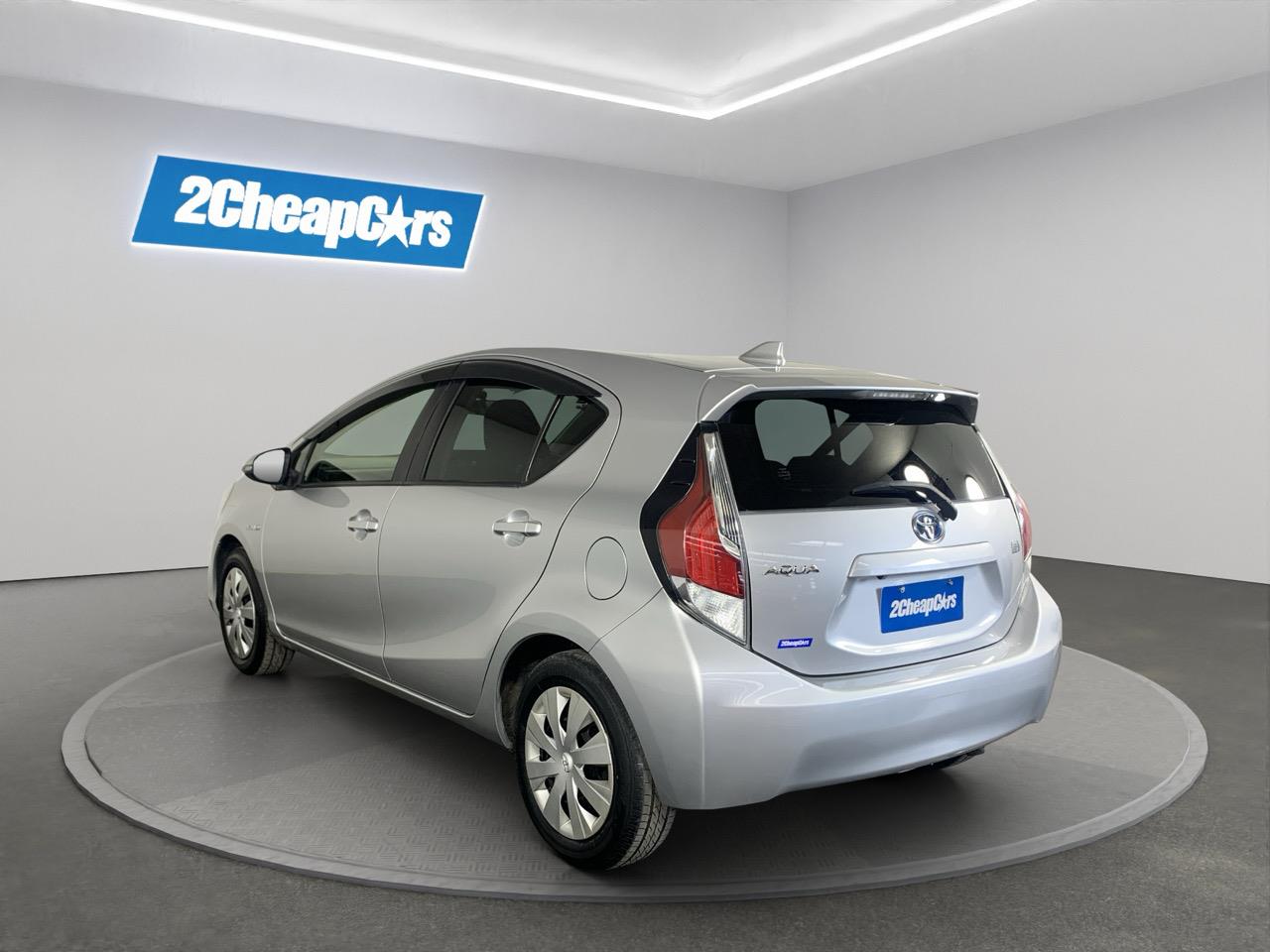 2015 Toyota Aqua Facelift Model S Hatchback REVESING CAMERA + GREAT FUEL EFFICIENCY