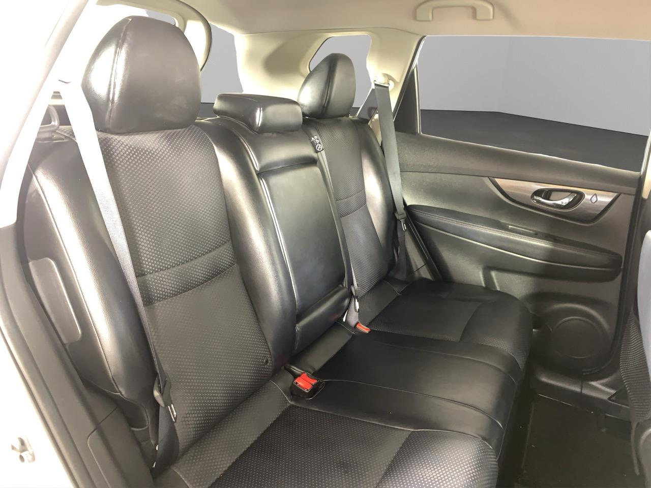 2017 Nissan X-TRAIL 4WD 20X Black Extremer Emergency Brake Package RV/SUV LOW KM + REVERSING CAMERA + PUSH BUTTON START