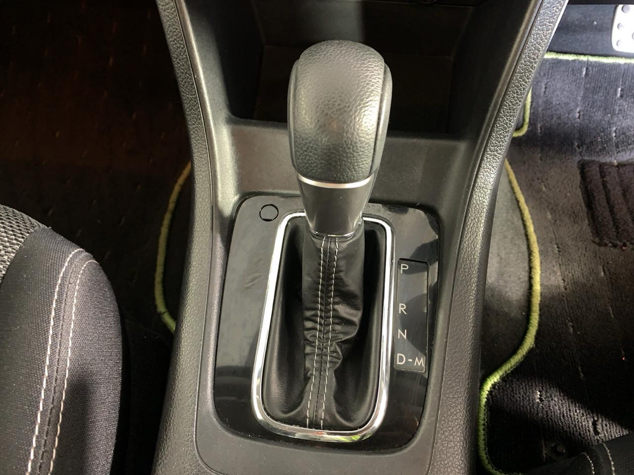 2015 Subaru XV 2.0i-L EYESIGHT 4WD Hatchback AWD + CRUISE CONTROL + POWER ADJUSTMENT SEATS