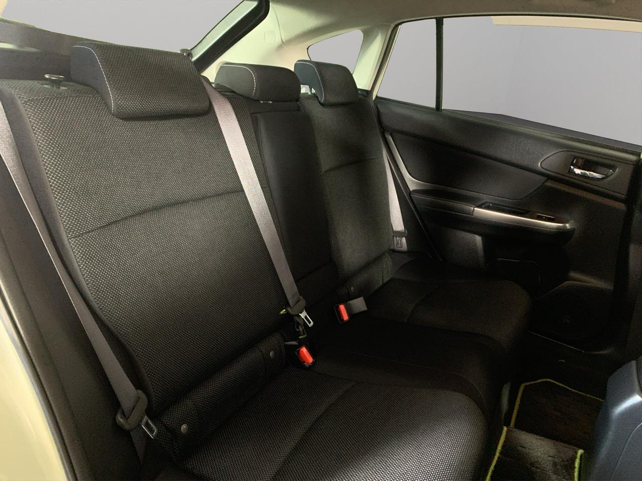 2015 Subaru XV 2.0i-L EYESIGHT 4WD Hatchback AWD + CRUISE CONTROL + POWER ADJUSTMENT SEATS