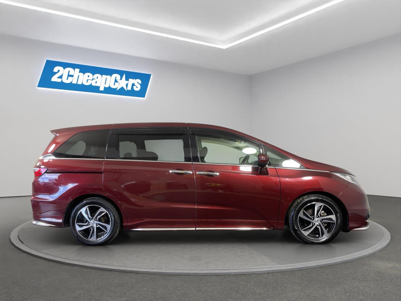2016 Honda Odyssey Absolute X Honda Sensing People Mover REVERSING CAMERA + CRUISE CONTROL + HONDA SENSING