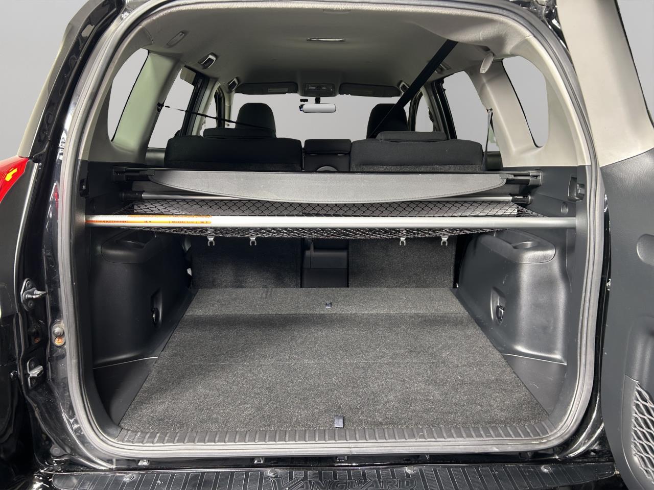 2013 Toyota Vanguard 240 S RV/SUV LOW KM + SMART KETY + REVERSING CAMERA