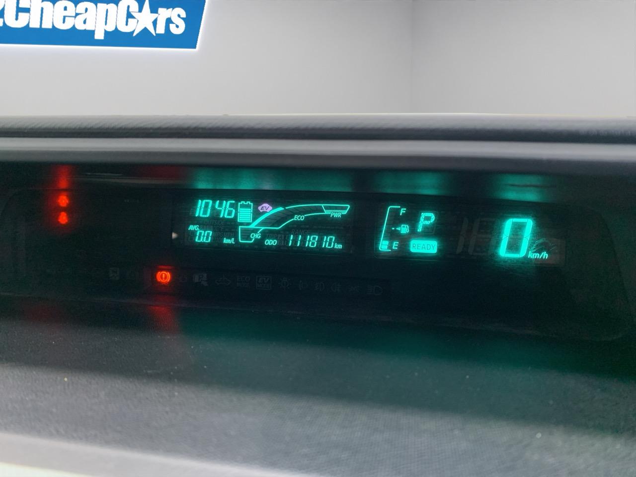 2013 Toyota Aqua S AERO Hatchback PUSH SRART + REVESING CAMERA + AUTO LIGHTS