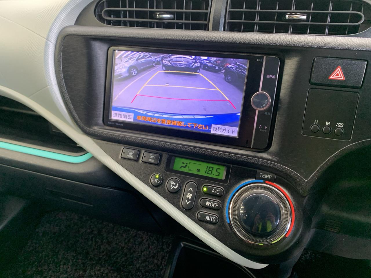 2013 Toyota Aqua S AERO Hatchback PUSH SRART + REVESING CAMERA + AUTO LIGHTS