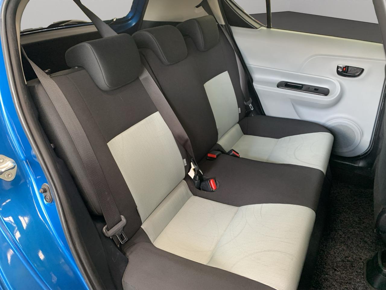 2013 Toyota Aqua S AERO Hatchback PUSH SRART + REVESING CAMERA + AUTO LIGHTS