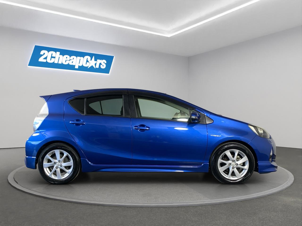 2013 Toyota Aqua S AERO Hatchback PUSH SRART + REVESING CAMERA + AUTO LIGHTS