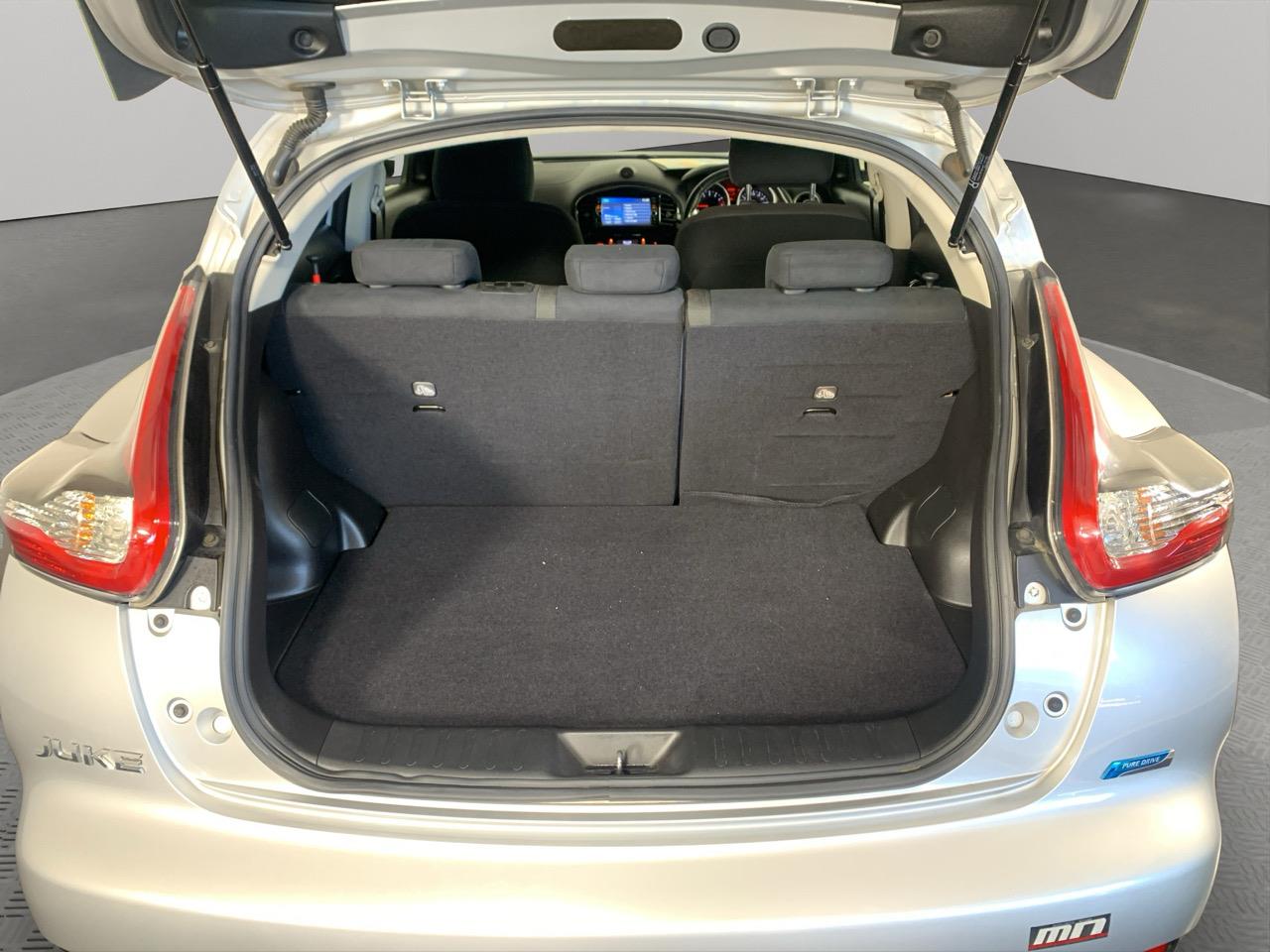 2014 Nissan Juke 15 RX TYPE V RV/SUV LOW KMS + AUTO LIGHTS + REVERSING CAMERA