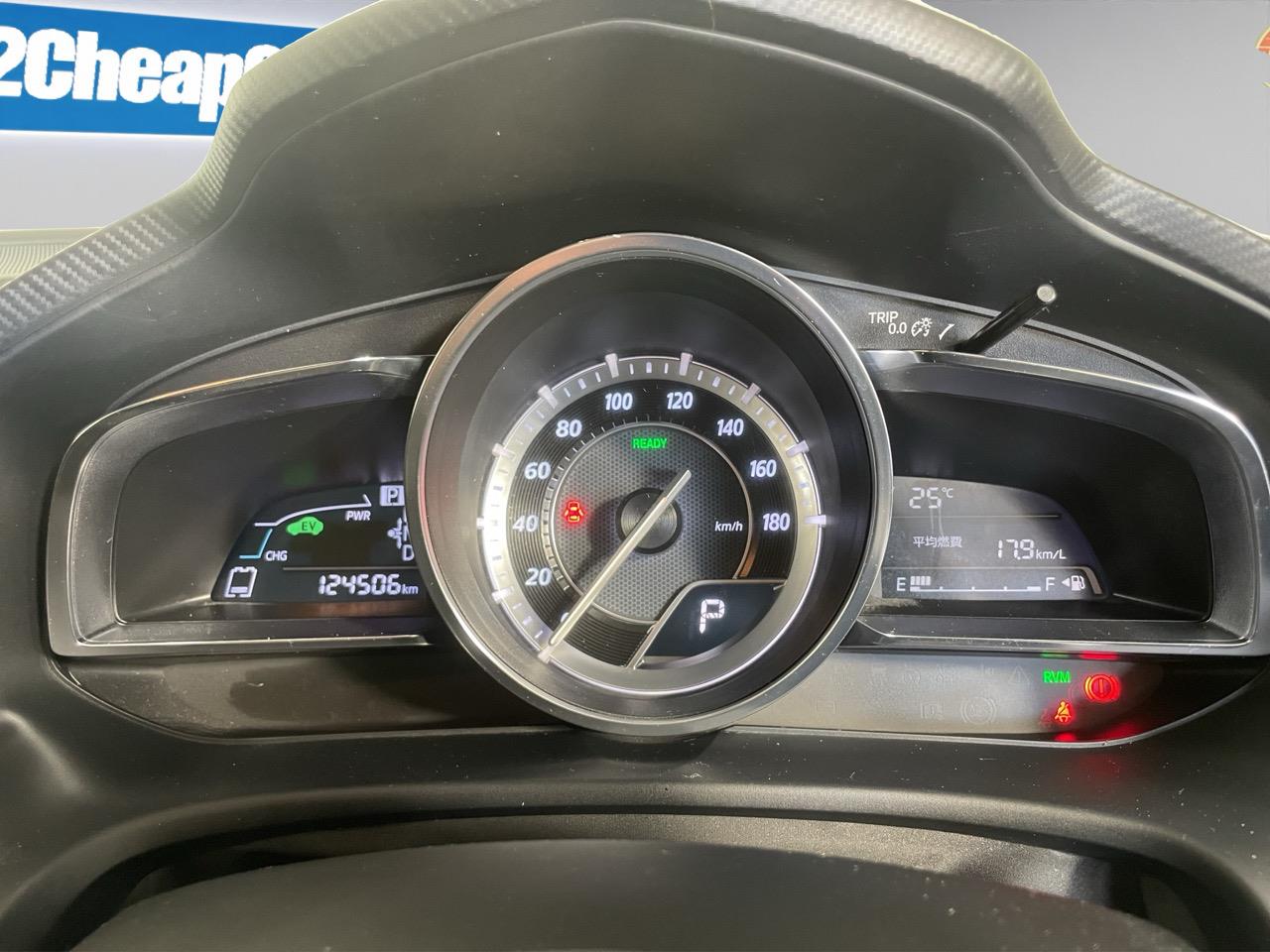 2014 Mazda Axela 3 Hybrid Sedan REVERSING CAMERA + AUTO LIGHTS + PUSH START