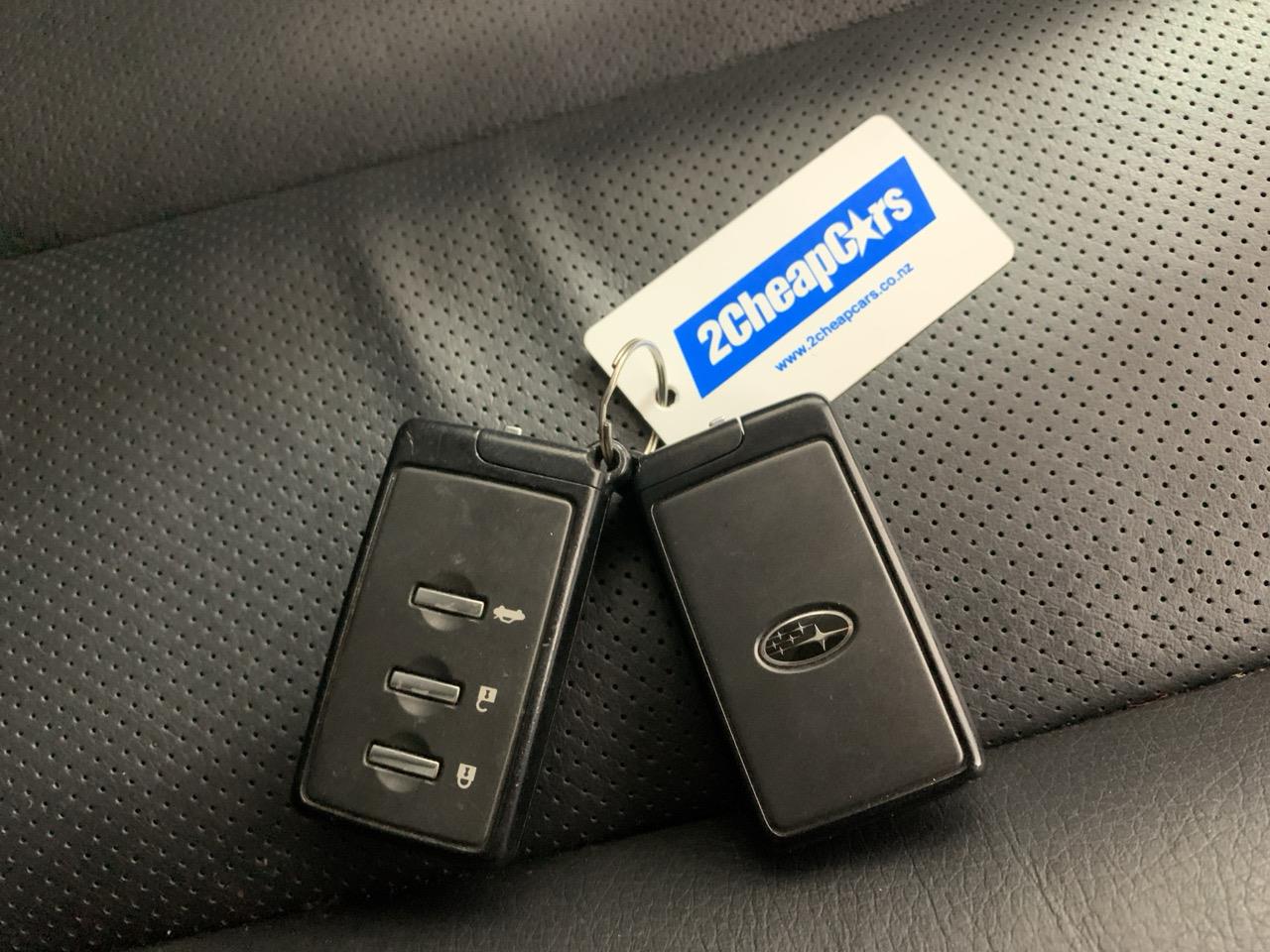 2012 Subaru Outback 2.5i 4WD Station Wagon AWD + POWER ADJUSTMENT SEATS + HEATED SEATS