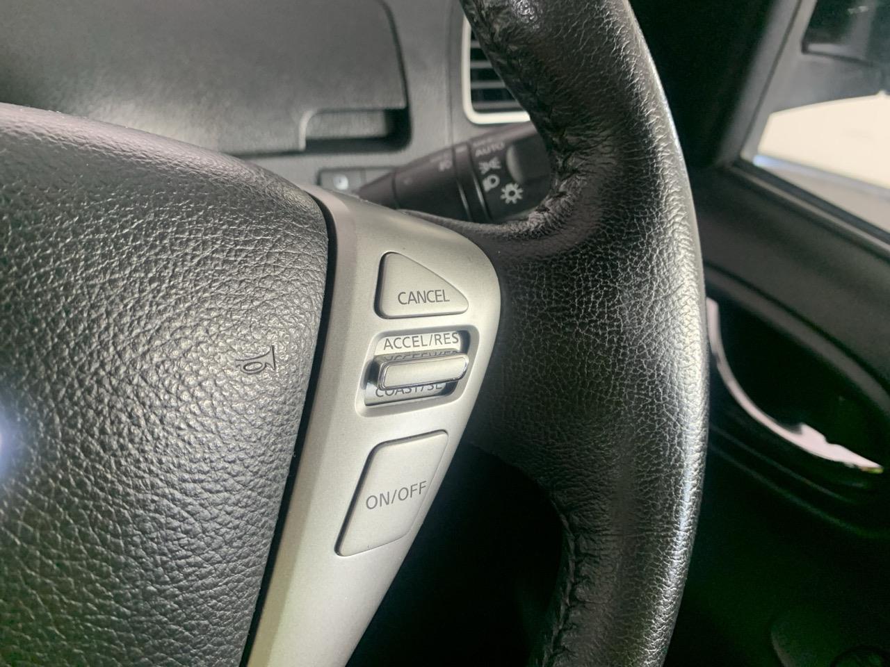 2013 Nissan Serena Hybrid Highway Star People Mover ELECTRIC SLIDING DOORS + PUSH BUTTON START