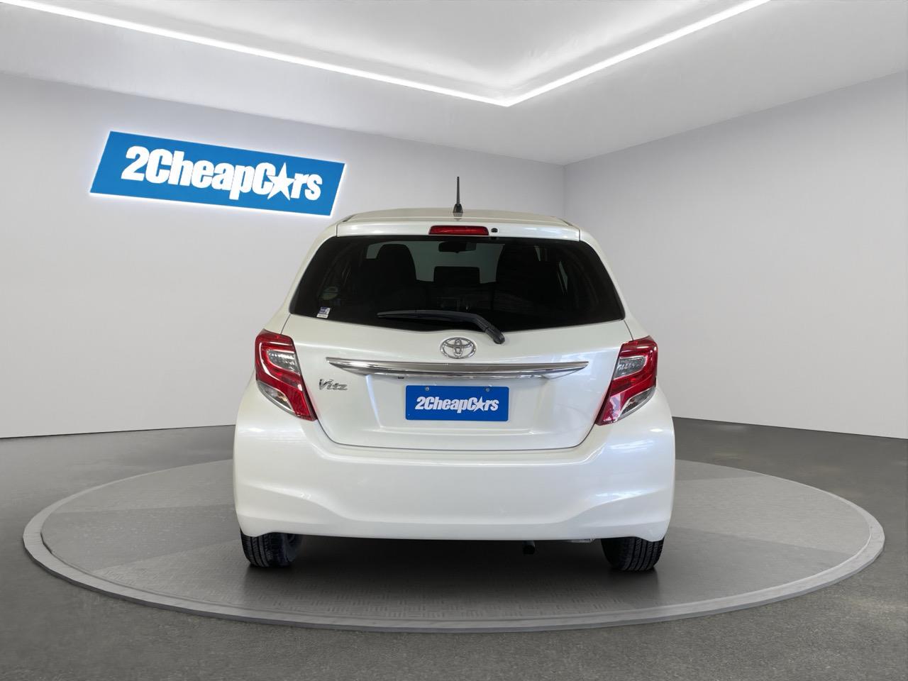 2015 Toyota Vitz Yaris F Hatchback LOW KM + REVERSING CAMERA + PUSH START