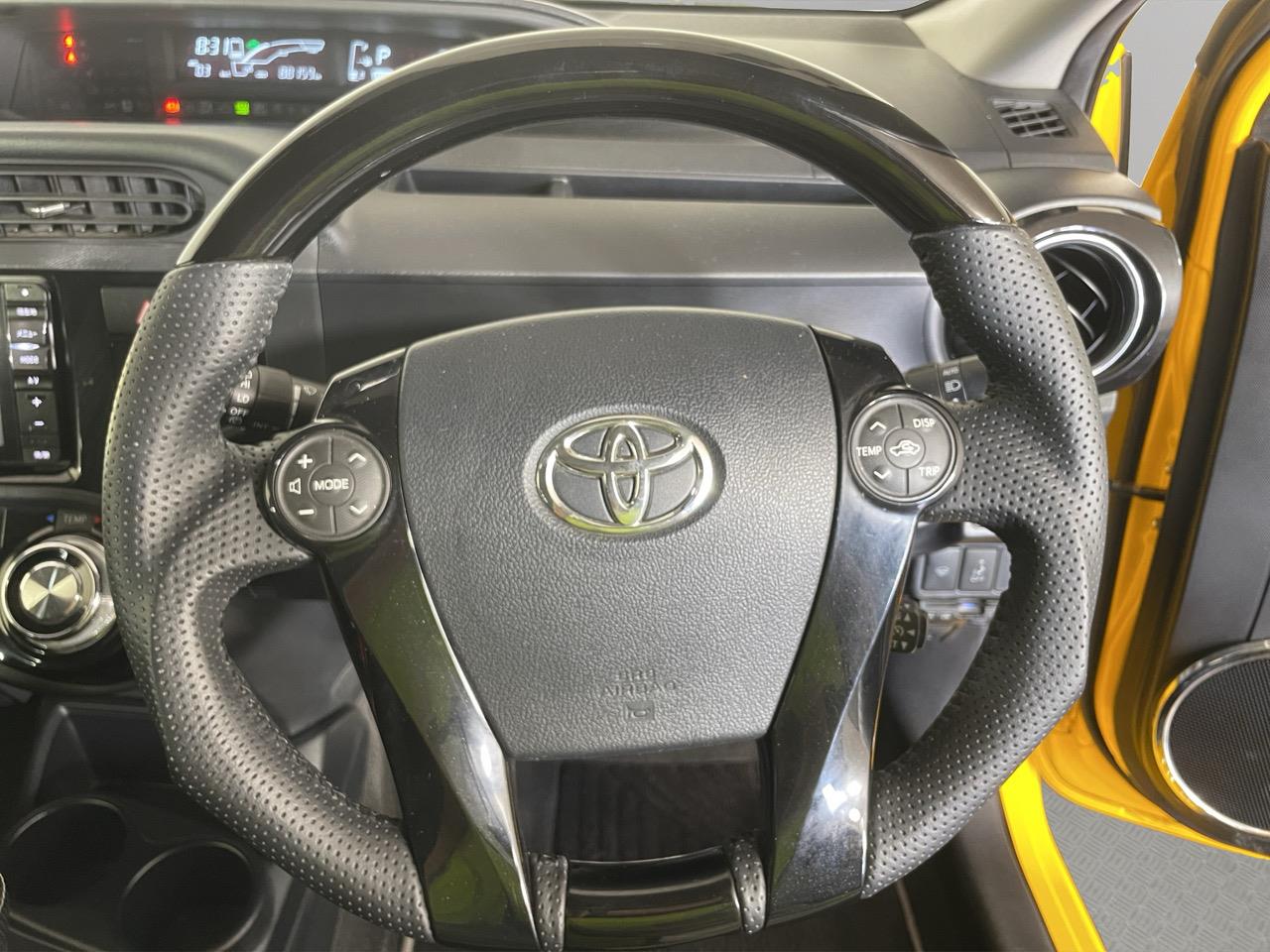 2015 Toyota Aqua G G's Hatchback REVERSING CAMERA + CRUISE CONTROL + SMART KEY