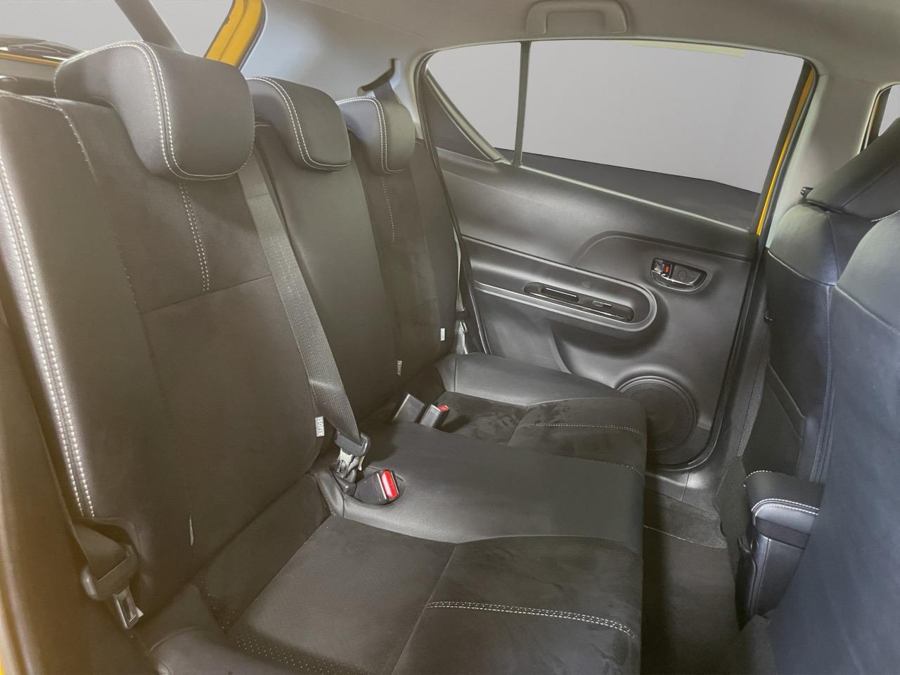 2015 Toyota Aqua G G's Hatchback REVERSING CAMERA + CRUISE CONTROL + SMART KEY