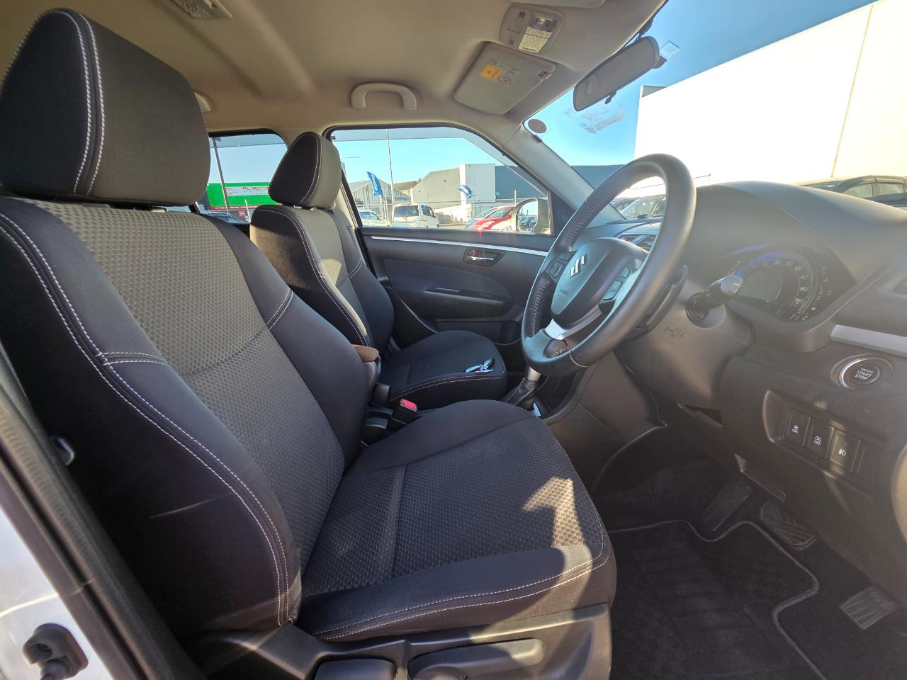 2015 Suzuki Swift RS Hatchback CRUISE CONTROL + PUSH BUTTON START + AUTO LIGHTS