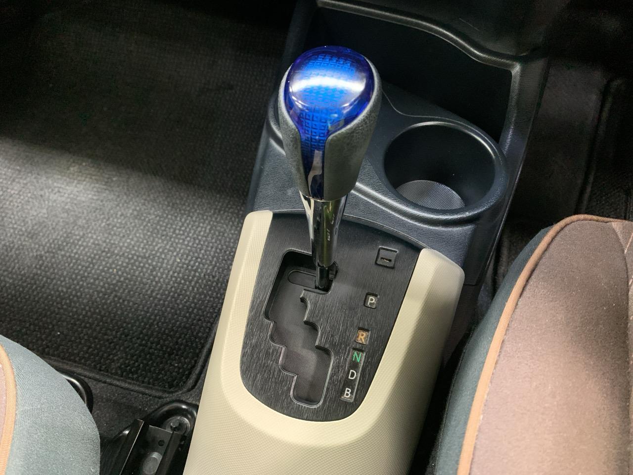 2012 Toyota Aqua S Hatchback REVERSING CAMERA + PUSH BUTTON START + AUTO LIGHTS