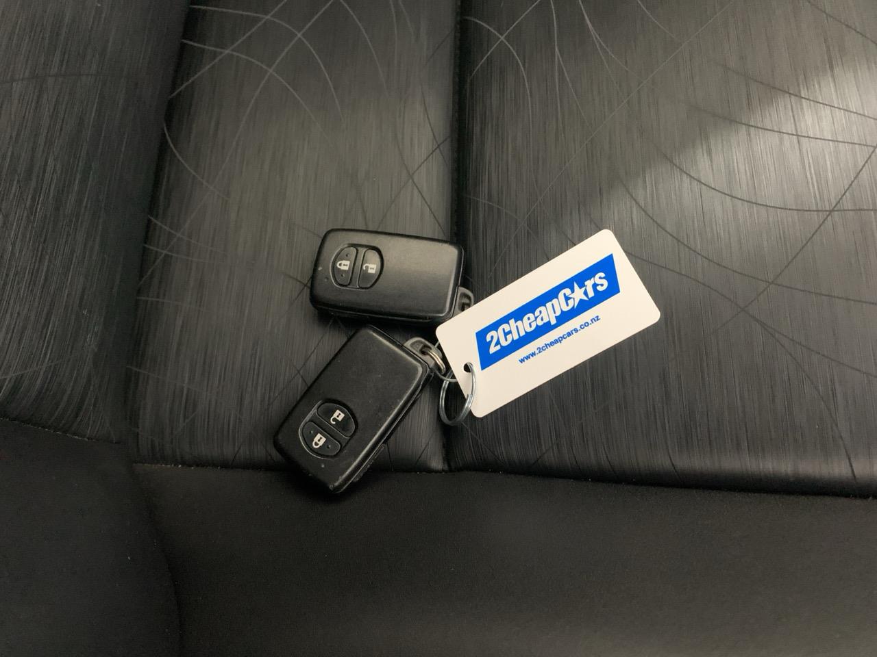 2015 Toyota Aqua FACELIFT MODEL Hatchback CRUISE CONTROL + REVERSING CAMERA