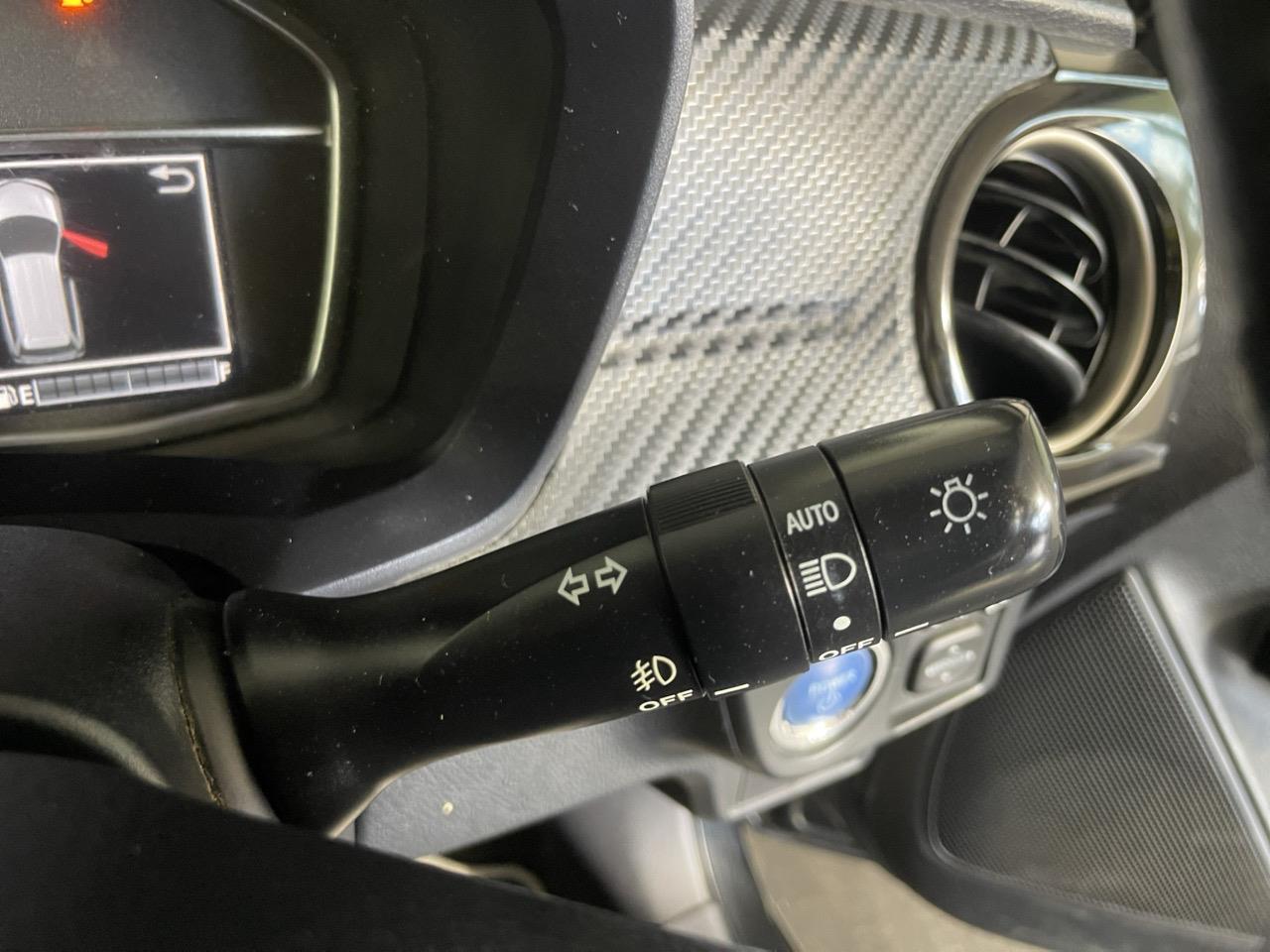 2013 Toyota Corolla Fielder Hybrid WXB Station Wagon REVERSING CAMERA + AUTO LIGHTS + PUSH START