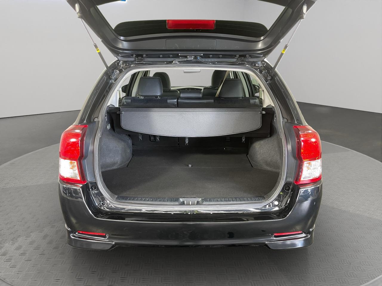 2013 Toyota Corolla Fielder Hybrid WXB Station Wagon REVERSING CAMERA + AUTO LIGHTS + PUSH START