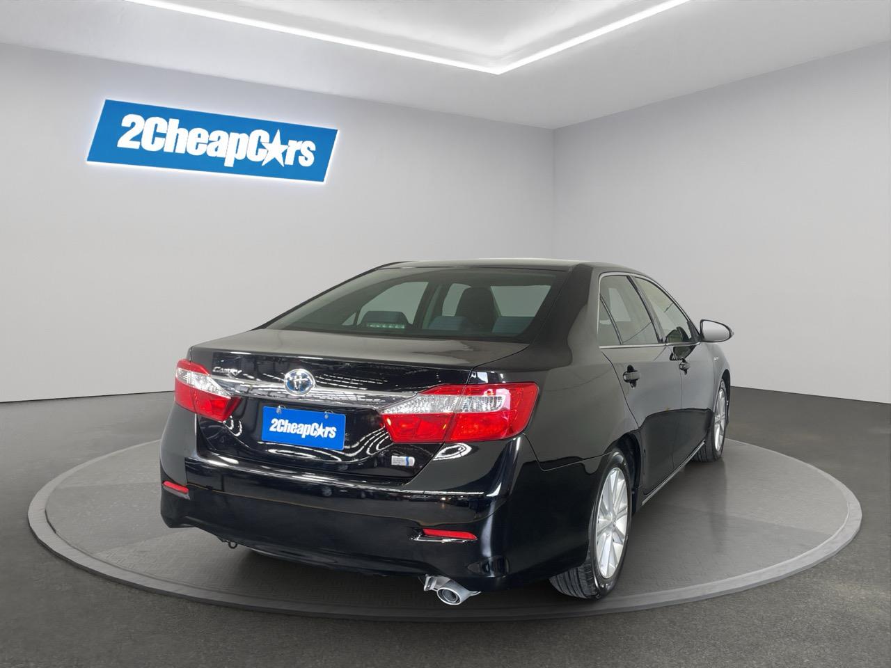 2013 Toyota Camry HYBRID G Sedan CRUISE CONTROL + REVERSING CAMERA + AUTO LIGHTS