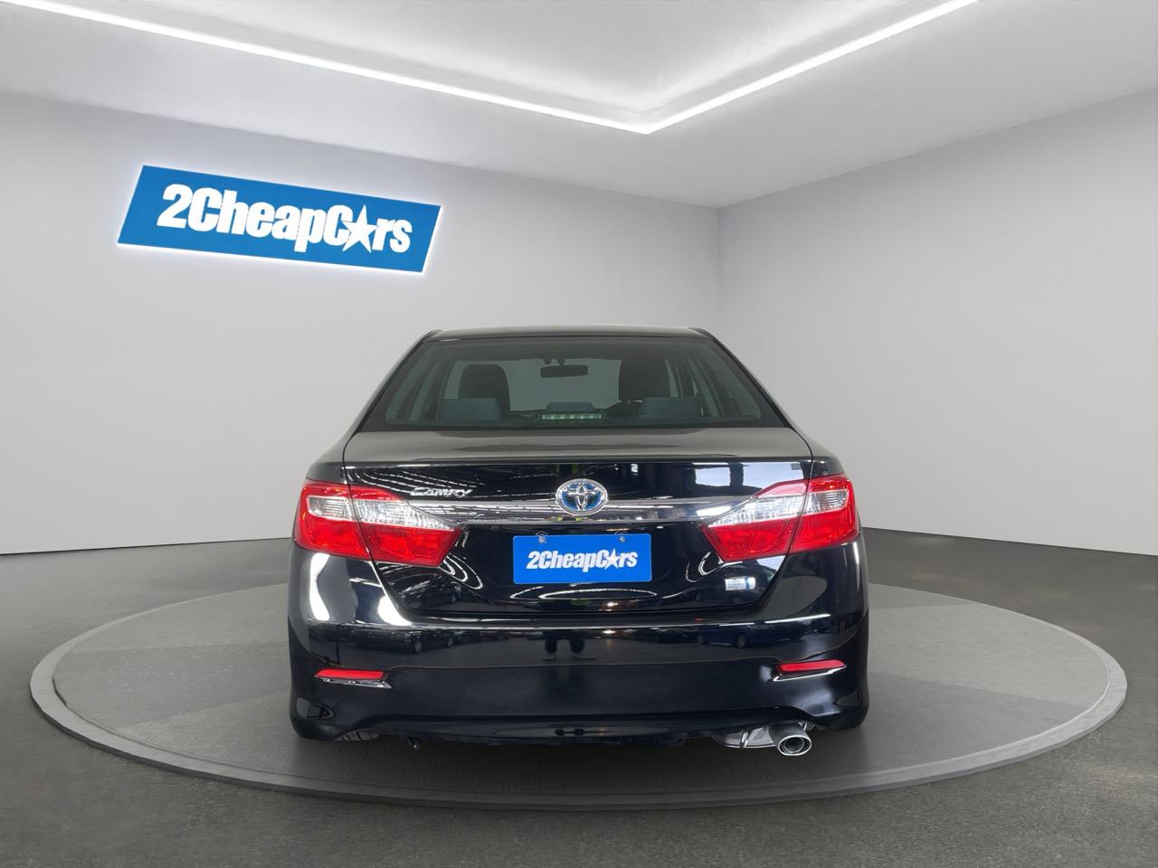 2013 Toyota Camry HYBRID G Sedan CRUISE CONTROL + REVERSING CAMERA + AUTO LIGHTS