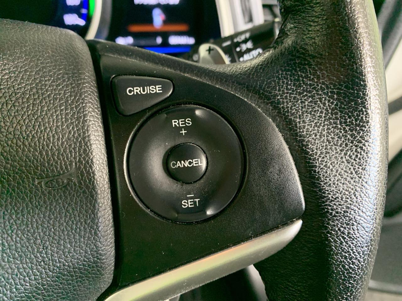 2015 Honda Fit Jazz Hybrid New Shape Hatchback LOW KMS + REVERSING CAMERA + AUTO LIGHTS