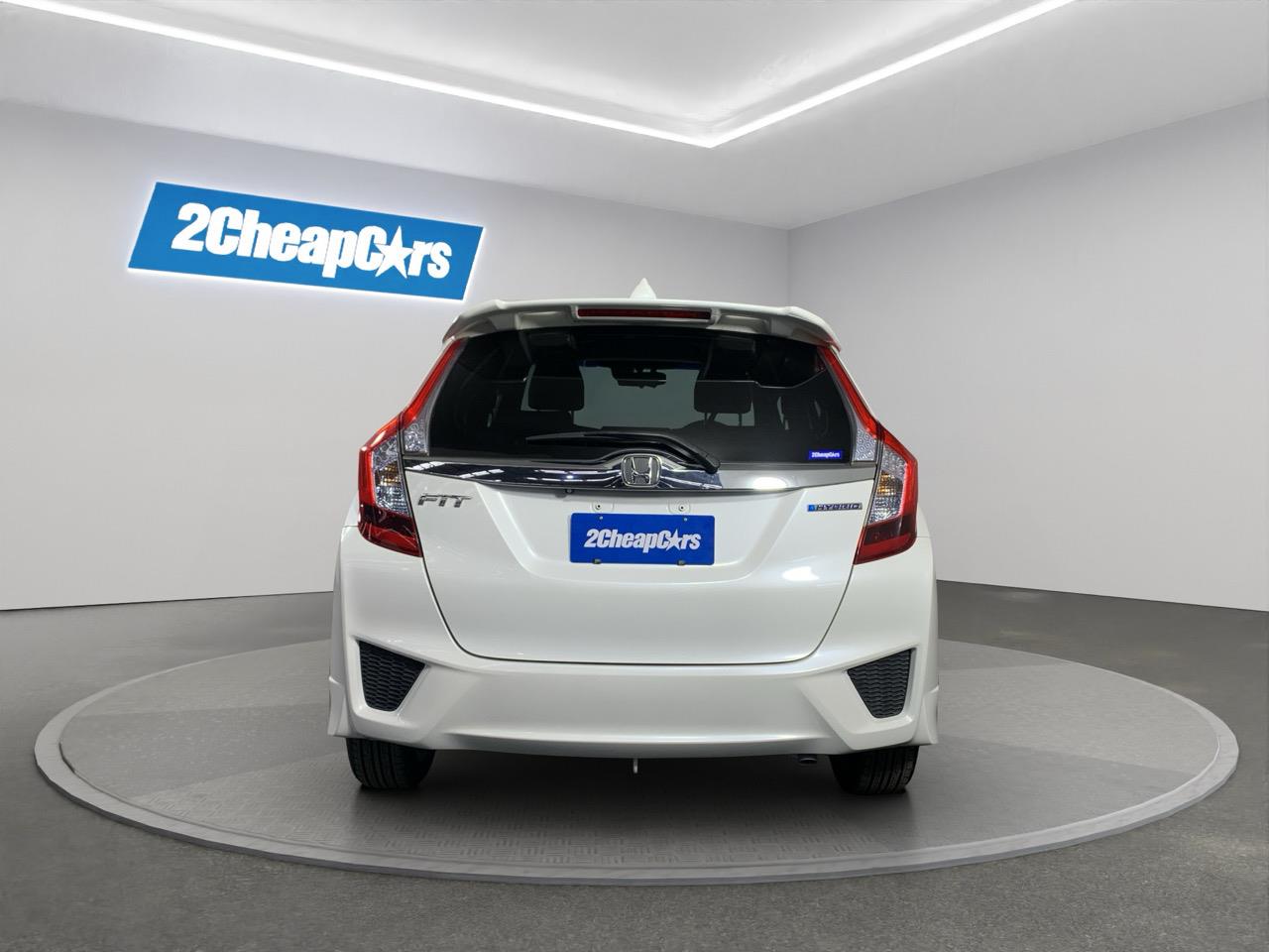 2015 Honda Fit Jazz Hybrid New Shape Hatchback LOW KMS + REVERSING CAMERA + AUTO LIGHTS