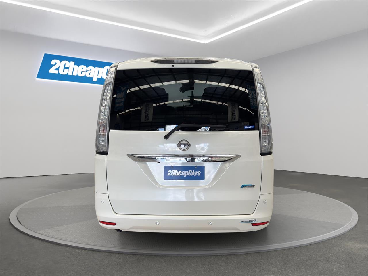 2014 Nissan Serena Hybrid People Mover POWER SLIDING DOORS + CRUISE CONTROL + PUSH START