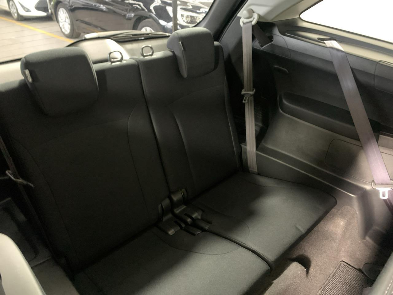 2015 Honda JADE HYBRID People Mover REVESING CAMERA + PUSH SRART + AUTO LIGHTS