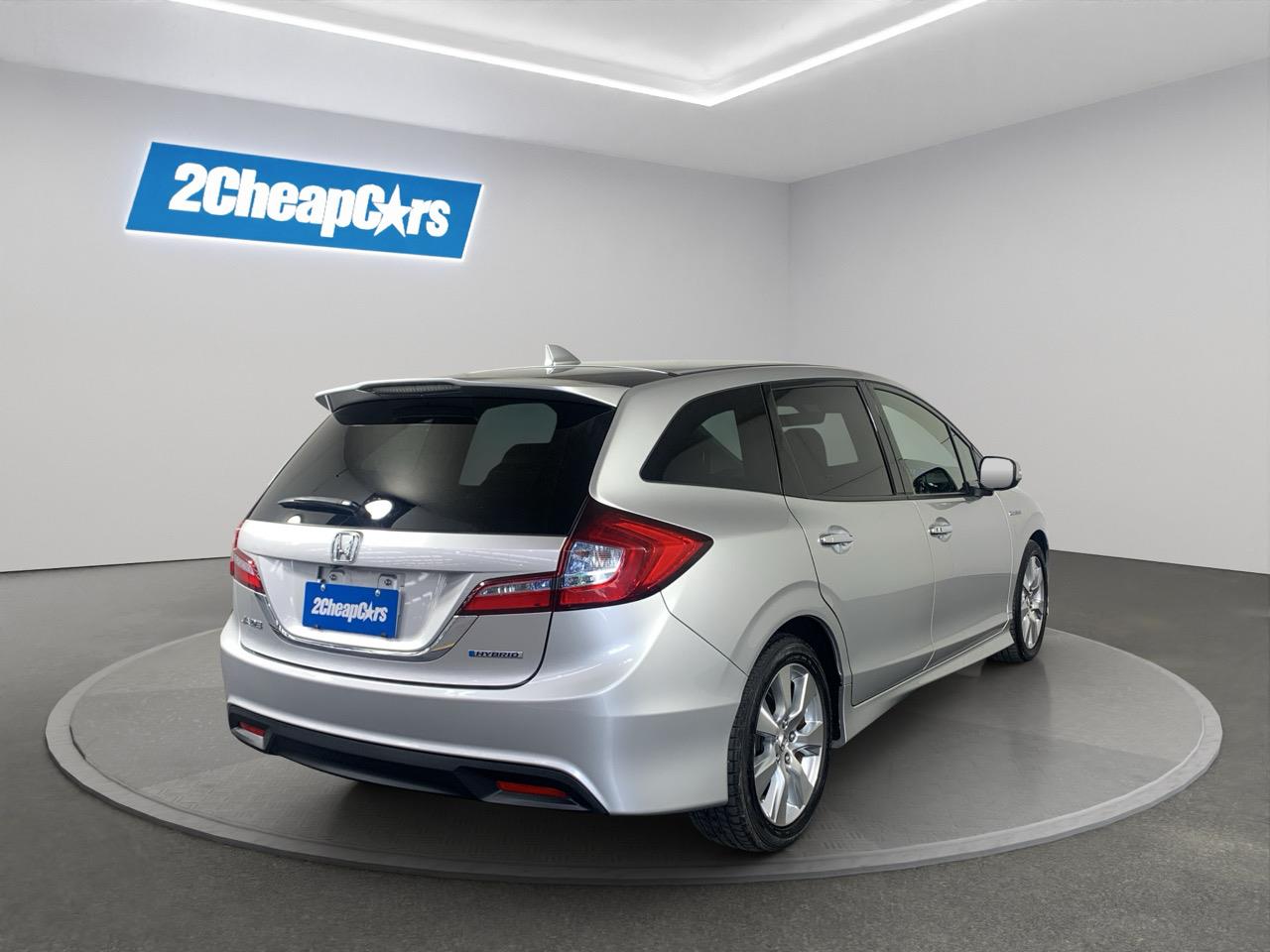 2015 Honda JADE HYBRID Z People Mover CRUISE CONTROL + PUSH START + REVERSING CAMERA