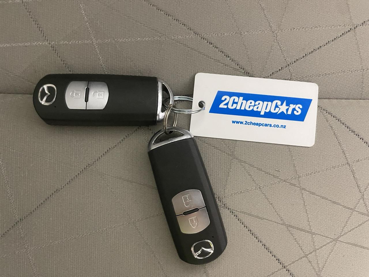 2012 Mazda Demio 2 SkyActive Hatchback REVERSING CAMERA + AUTO LIGHTS + I-STOP