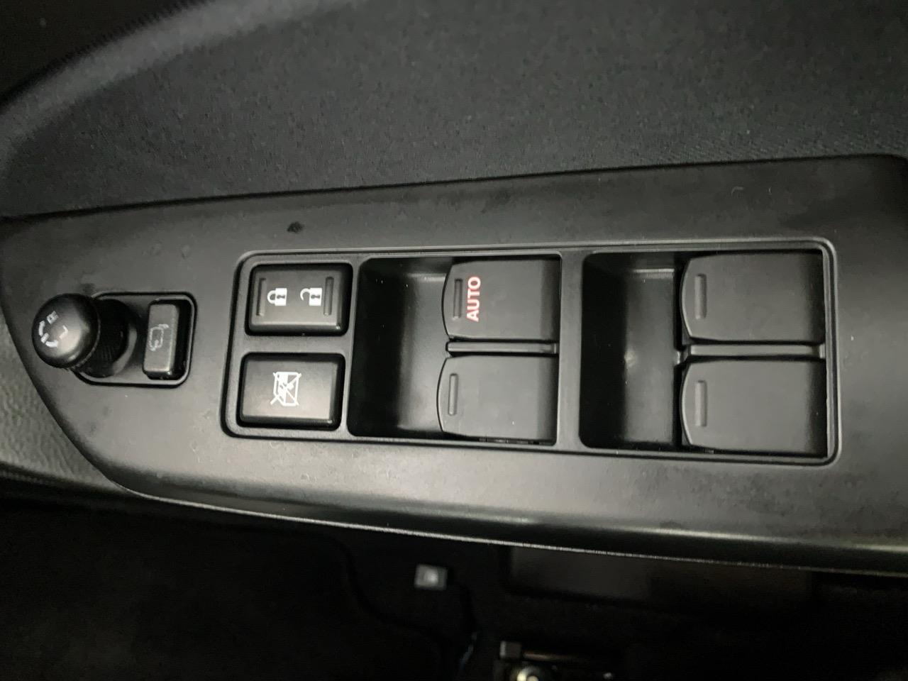 2014 Suzuki Swift RS Idling Stop Hatchback PUSH START + PADDLE SHIFT + CRUISE CONTROL