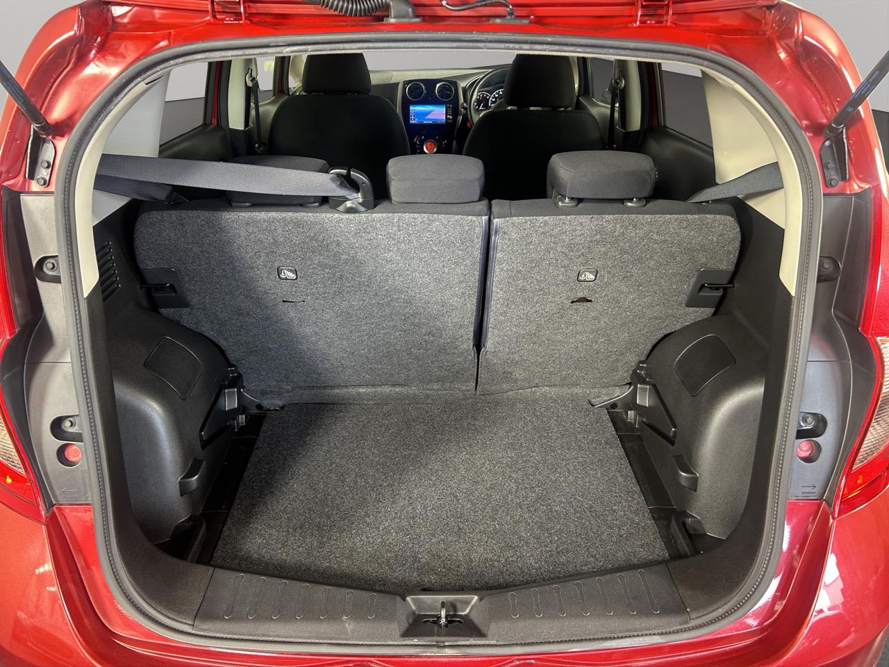 2014 Nissan Note 1.2 X Emergency Brake Package Hatchback LANE DEPARTURE DETECTION + PUSH BUTTON START