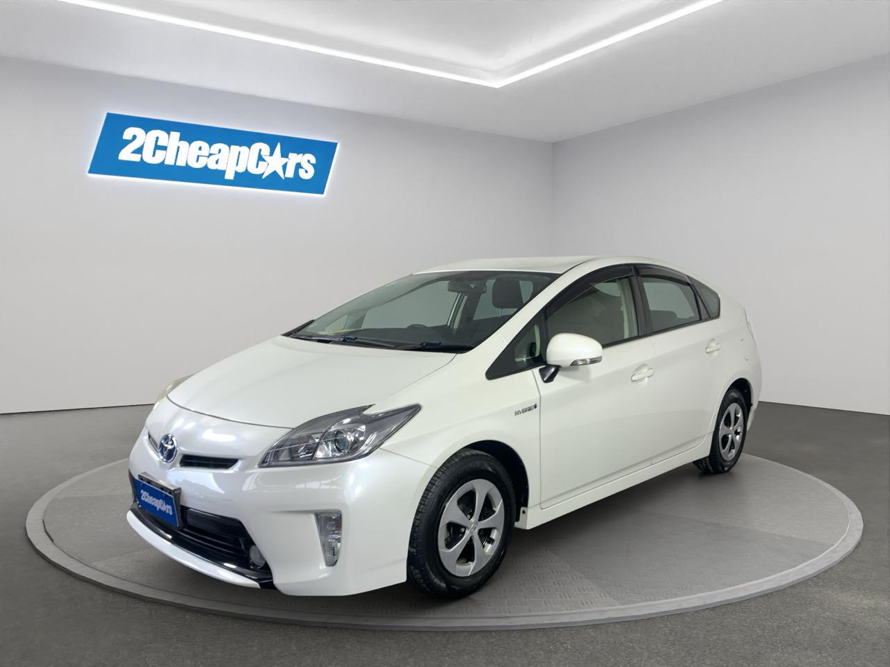 2015 Toyota Prius Hybrid Hatchback