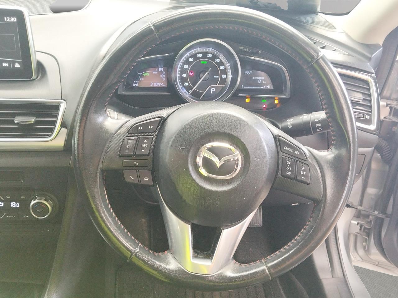 2015 Mazda Axela 3 Hybrid Sedan LOW KMS + CRUISE CONTROL + REVERSING CAMERA