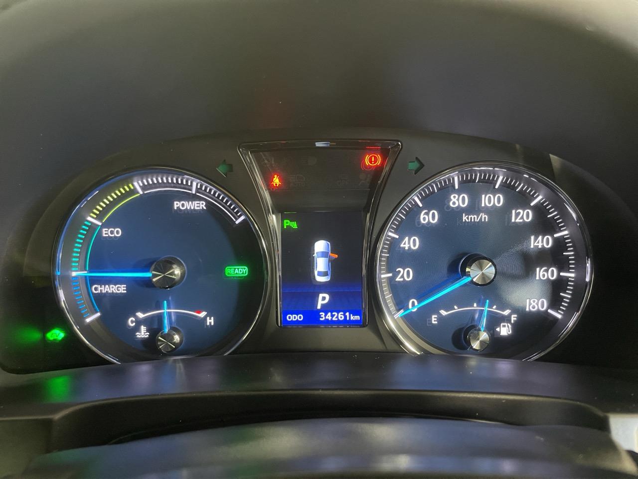 2014 Toyota Crown Hybrid Royal Saloon Sedan LOW KMS + 360 DEGREE CAMERA + CRUISE CONTROL