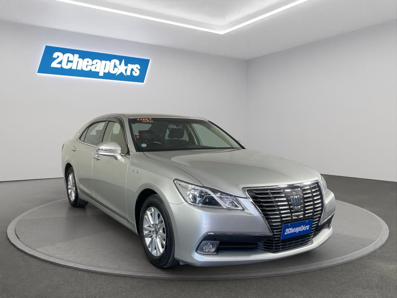 2014 Toyota Crown Hybrid Royal Saloon Sedan LOW KMS + 360 DEGREE CAMERA + CRUISE CONTROL