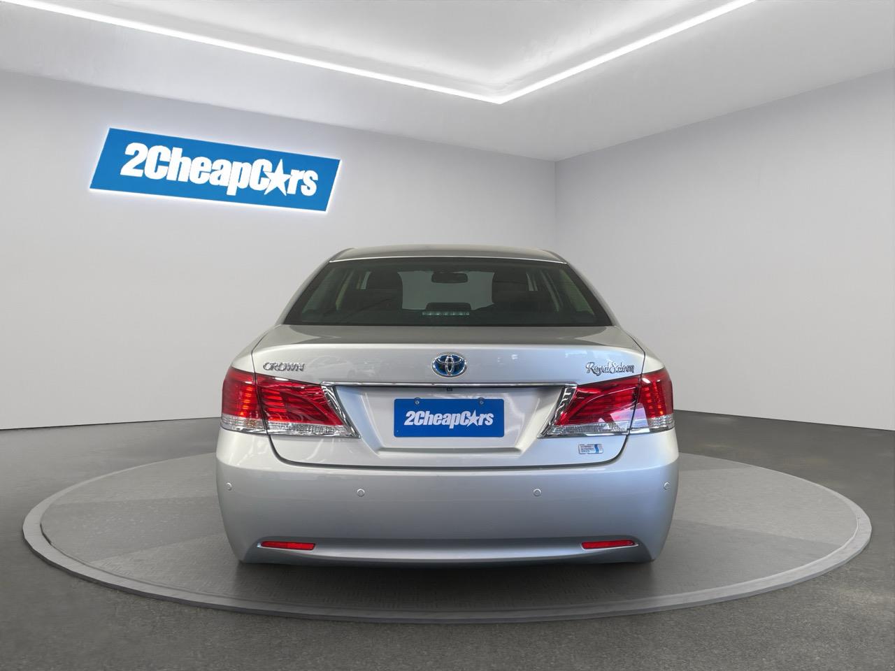 2014 Toyota Crown Hybrid Royal Saloon Sedan LOW KMS + 360 DEGREE CAMERA + CRUISE CONTROL