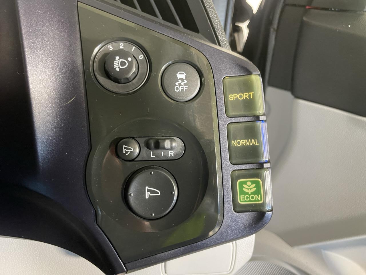 2012 Honda CR-Z BLACK LABEL Coupe LOW KM + REVERSING CAMERA + PADDLE SHIFT