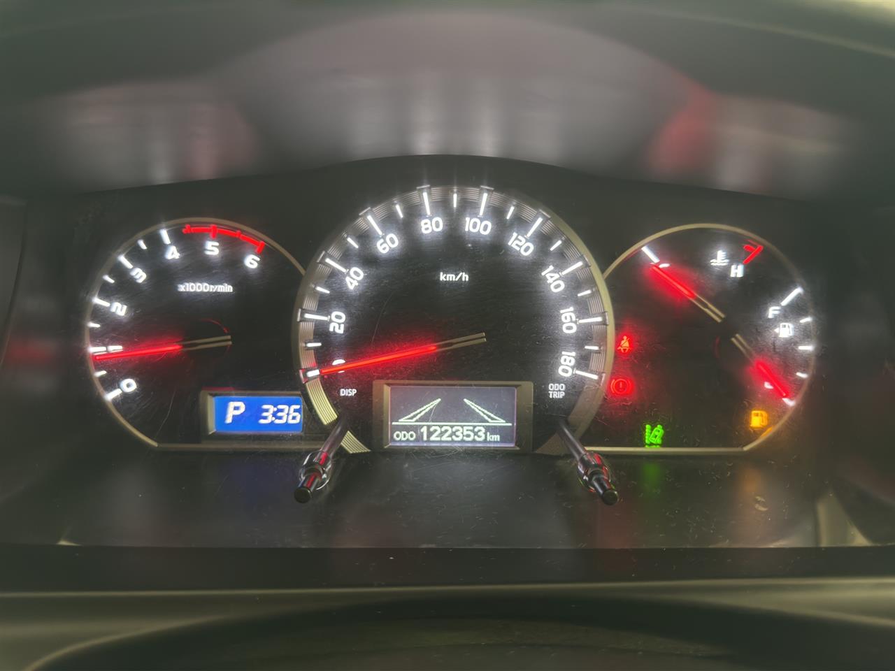 2019 Toyota Hiace 2.8 Diesel Auto Van 8 Seater .