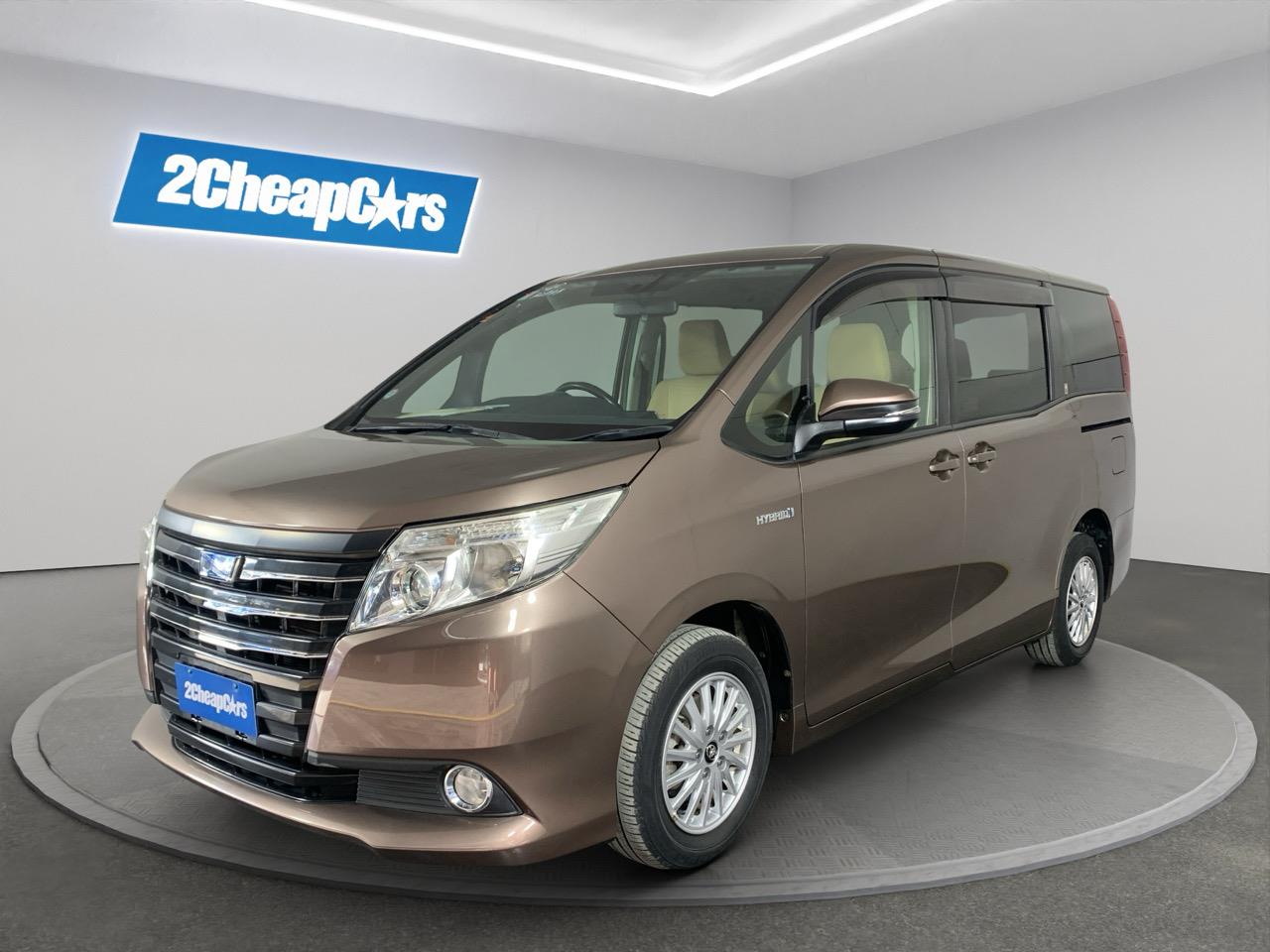 2014 Toyota Noah Hybrid G People Mover
