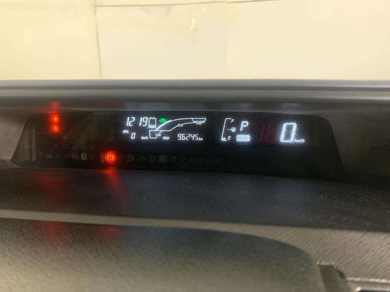 2015 Toyota Aqua X-URBAN Hatchback REVERSING CAMERA + PUSH SRART + AUTO LIGHTS