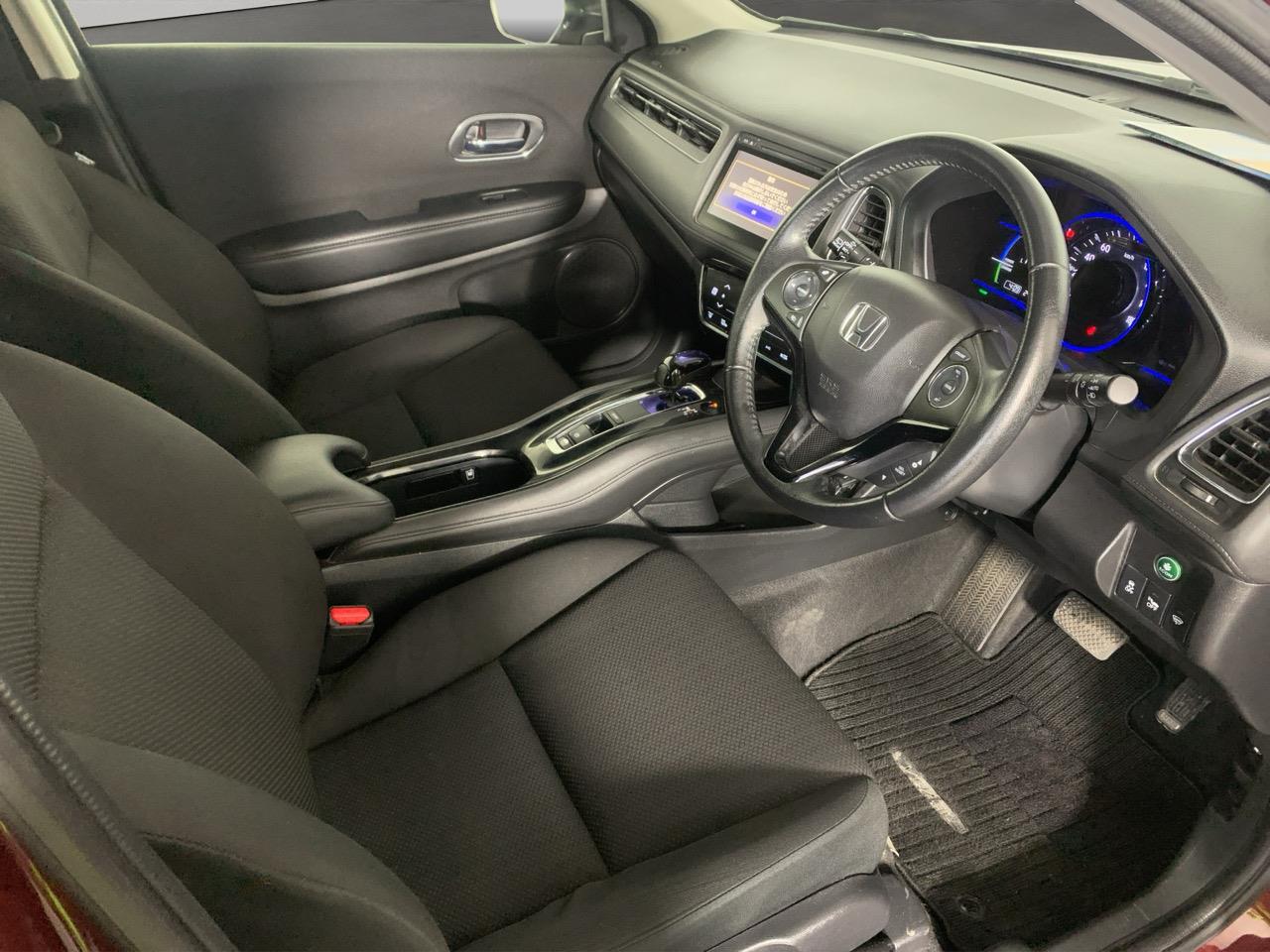 2015 Honda Vezel HYBIRID X Hatchback CRUISE CONTROL + HEATED SEATS + REVERSING CAMERA