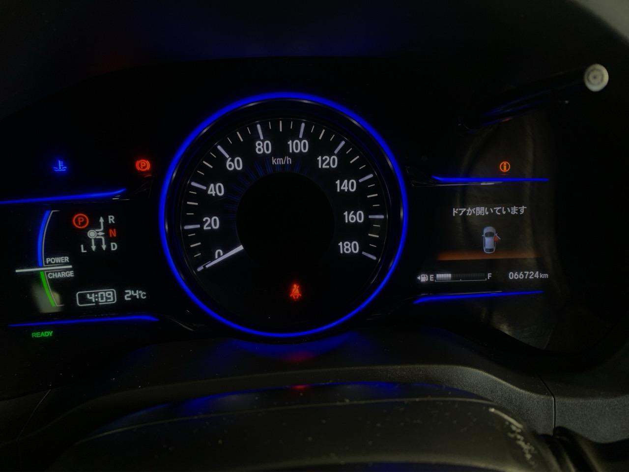 2015 Honda Vezel HYBIRID X Hatchback CRUISE CONTROL + HEATED SEATS + REVERSING CAMERA