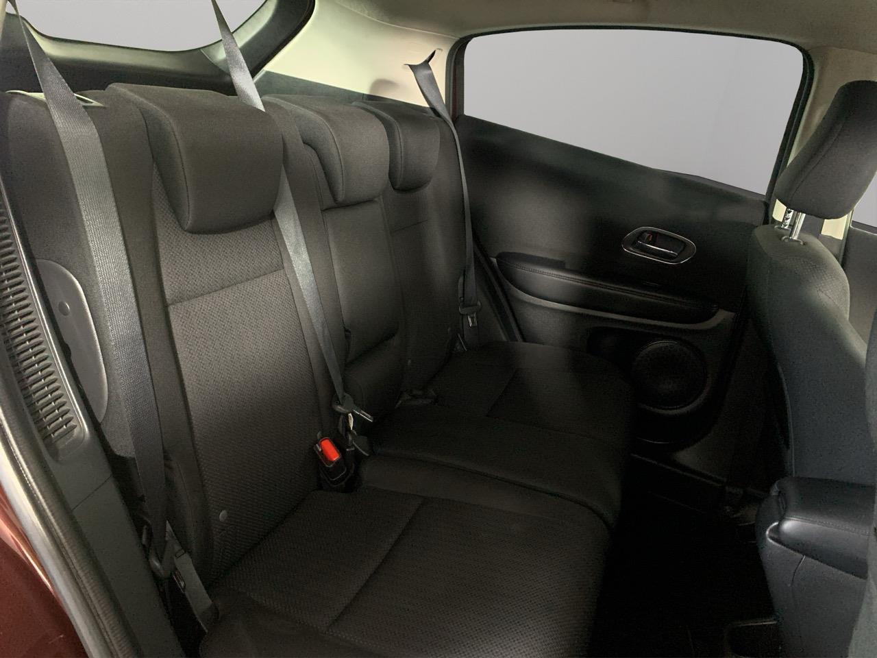 2015 Honda Vezel HYBIRID X Hatchback CRUISE CONTROL + HEATED SEATS + REVERSING CAMERA