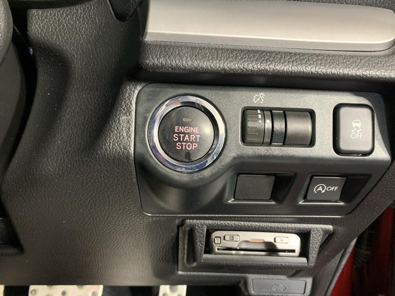 2012 Subaru IMPREZA SPORT 4WD  Hatchback AWD + EYE SIGHT SYSTEM + REVESING CAMERA