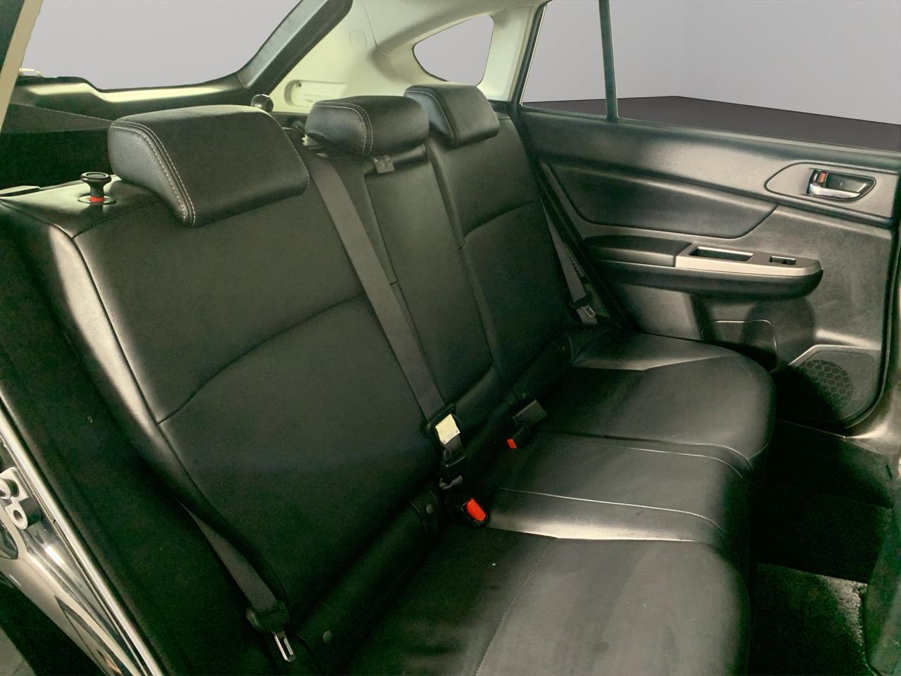 2014 Subaru XV HYBRID 2.0 L EYESIGHT AWD RV/SUV AWD + REVERSING CAMERA + CRUISE CONTROL