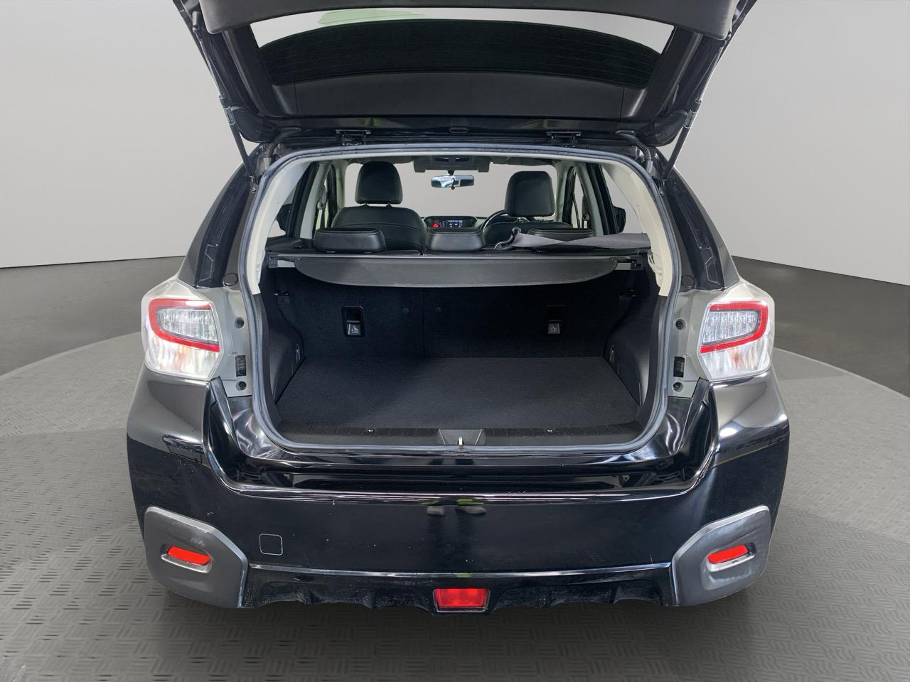 2014 Subaru XV HYBRID 2.0 L EYESIGHT AWD RV/SUV AWD + REVERSING CAMERA + CRUISE CONTROL